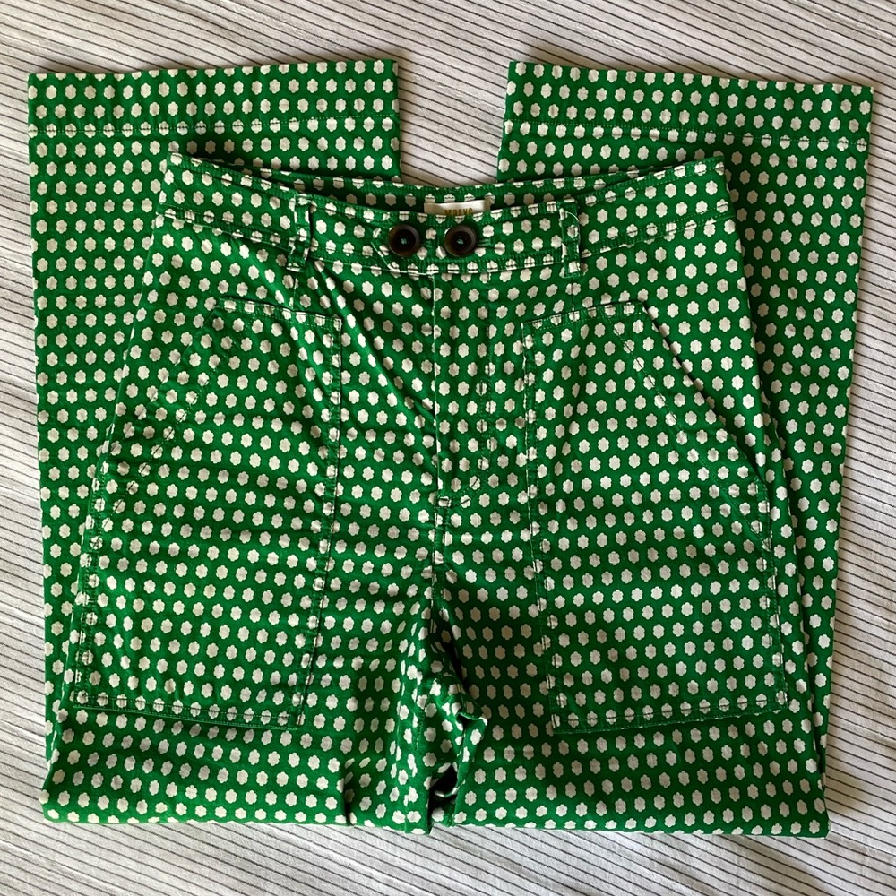 Green mod flower pattern wide-leg cropped Maeve pants